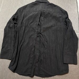 Tie open back button up